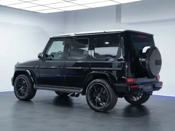 MERCEDES-BENZ G 63 AMG A22 CARBON SUPERIOR DESIGNO B…