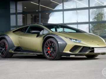 LAMBORGHINI Huracán Sterrato Verde Gea  Keramik JAPAN IMPORT