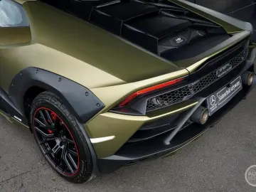 LAMBORGHINI Huracán Sterrato Verde Gea  Keramik JAPAN IMPORT