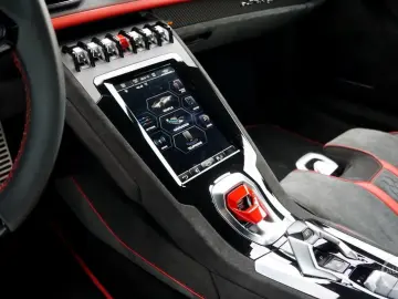 LAMBORGHINI Huracán Sterrato Verde Gea  Keramik JAPAN IMPORT