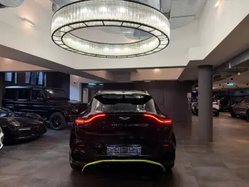 ASTON MARTIN DBX 707 SPECIAL AMR 24 F1  2025 FACELIFT