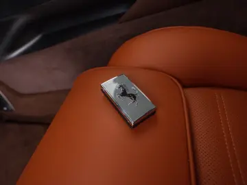 FERRARI Purosangue