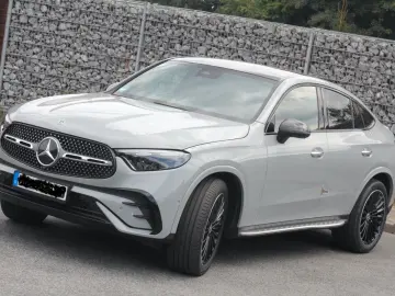MERCEDES-BENZ GLC 300 GLC Coupe 4Matic AMG  Pano 360