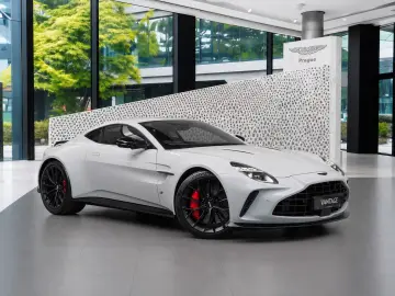 Aston Martin Vantage S V8