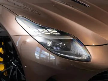Aston Martin DB12 S  Magneto Bronze