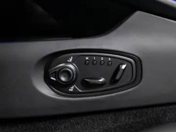 Aston Martin DB12 S  Magneto Bronze