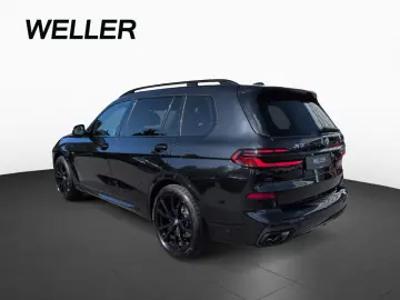 BMW X7 xDrive40i M Sport Pro 7Sitz Skylounge 22  DA
