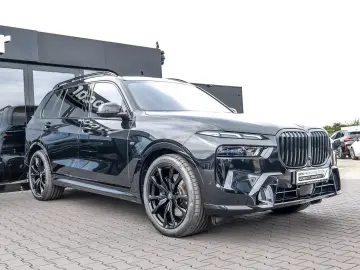 BMW X7 xDrive40d M Sport HUD PANO ACC AHK 360 KAM