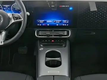 MERCEDES-BENZ CLA 250  EQ PROGR-ADVANCED PLUS PANO D…