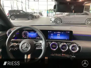 MERCEDES-BENZ CLA 250 e Cp AMG ADVANCED  PANO 11kW R…
