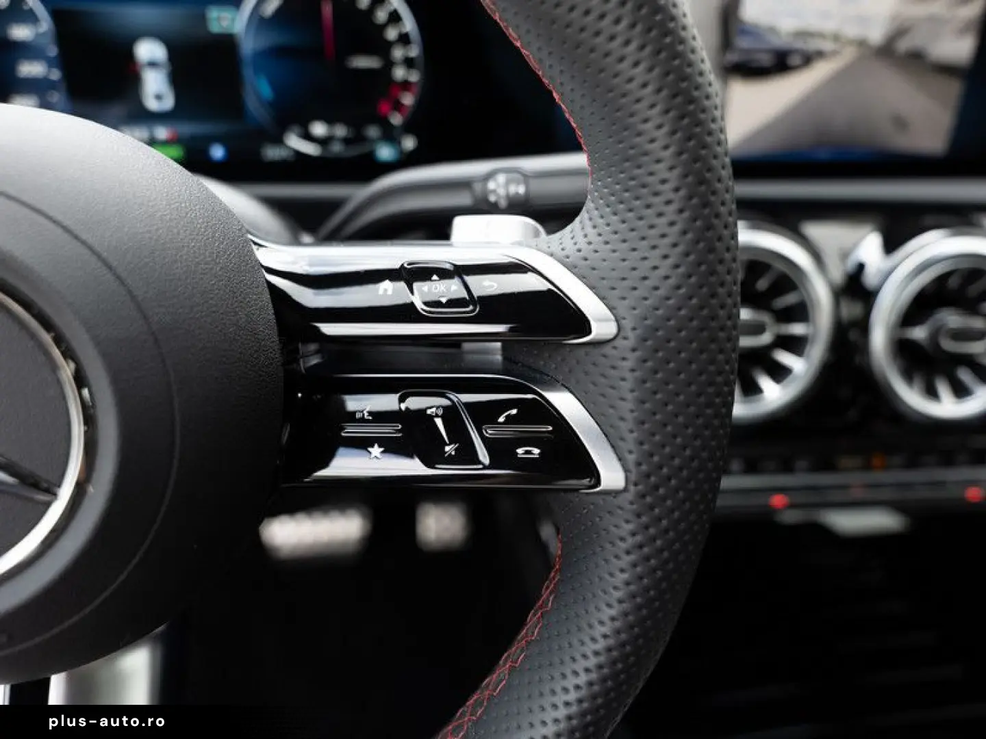 MERCEDES-BENZ CLA 250 e Coupé AMG-Sport MLB Pano HUD&hellip;