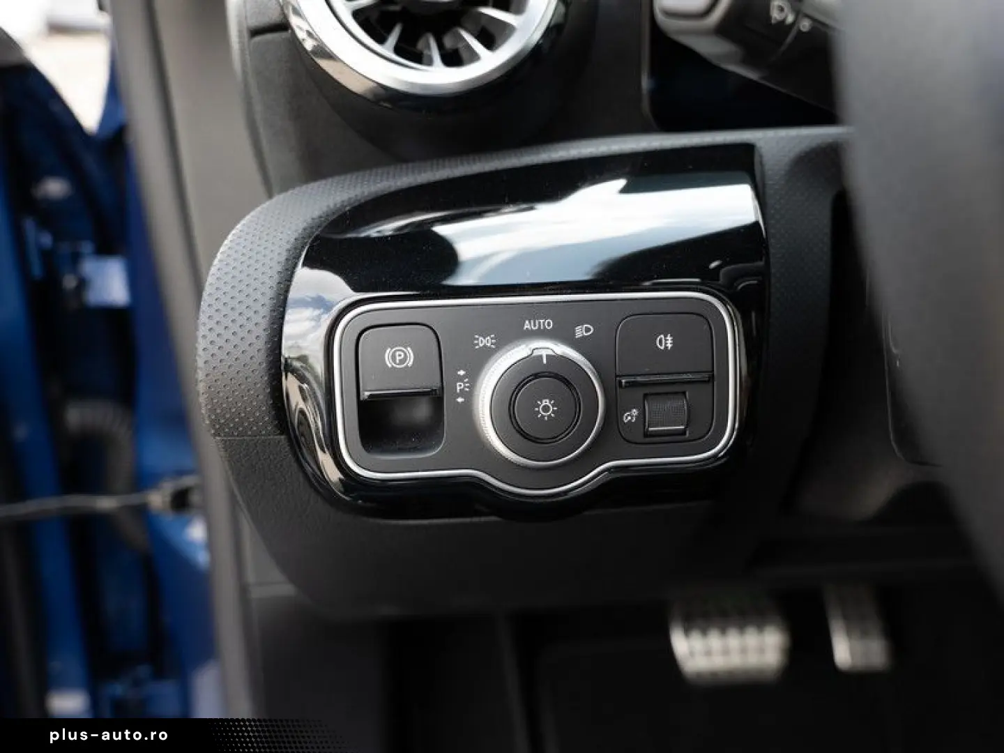 MERCEDES-BENZ CLA 250 e Coupé AMG-Sport MLB Pano HUD&hellip;