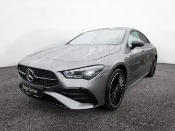 MERCEDES-BENZ CLA 250 e Coupé AMG-Sport MLB Cam Pano…