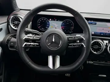 MERCEDES-BENZ CLA 250 4M Coupé AMG AHK MBEAM NIGHT 3…