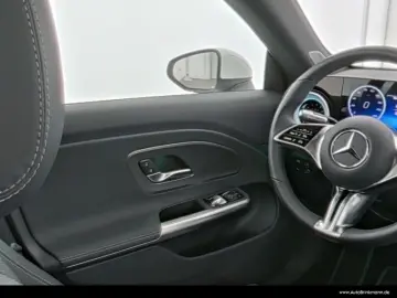 MERCEDES-BENZ CLA 250  PROGRESSIVE DISTRONIC PANO SP…