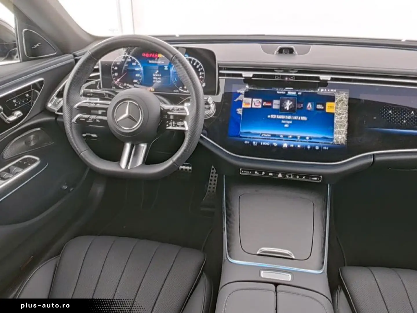MERCEDES-BENZ E 400 e 4M AMG-Sport Super Pano Burm N&hellip;