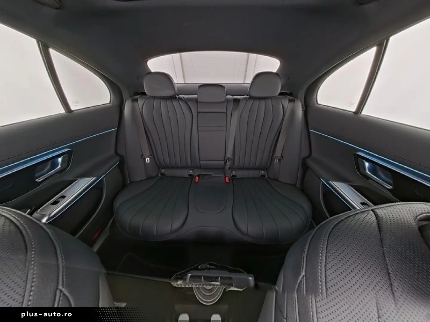 MERCEDES-BENZ E 400 e 4M AMG-Sport Super Pano Burm N&hellip;