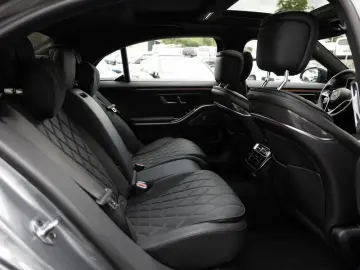MERCEDES-BENZ S 500 4M L AMG-Sport Pano Sitzklima Nappa Burm