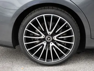 MERCEDES-BENZ S 500 4M L AMG-Sport Pano Sitzklima Nappa Burm