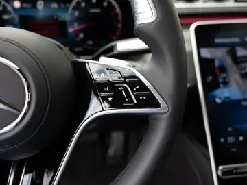MERCEDES-BENZ S 500 4M L AMG-Sport Pano Sitzklima Nappa Burm