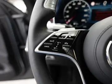 MERCEDES-BENZ S 500 4M L AMG-Sport Pano Sitzklima Nappa Burm