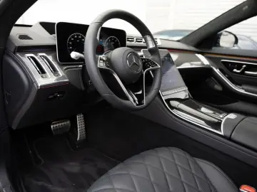 MERCEDES-BENZ S 500 4M L AMG-Sport Pano Sitzklima Nappa Burm