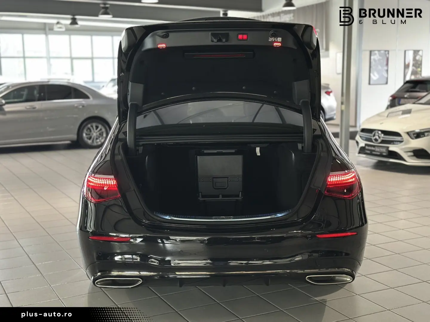 MERCEDES-BENZ S 500 L 4M AMG Pano DriveP Voll!! NP €&hellip;