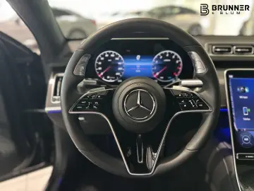 MERCEDES-BENZ S 500 L 4M AMG Pano DriveP Voll!! NP €…
