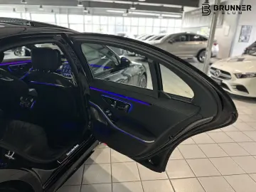 MERCEDES-BENZ S 500 L 4M AMG Pano DriveP Voll!! NP €…