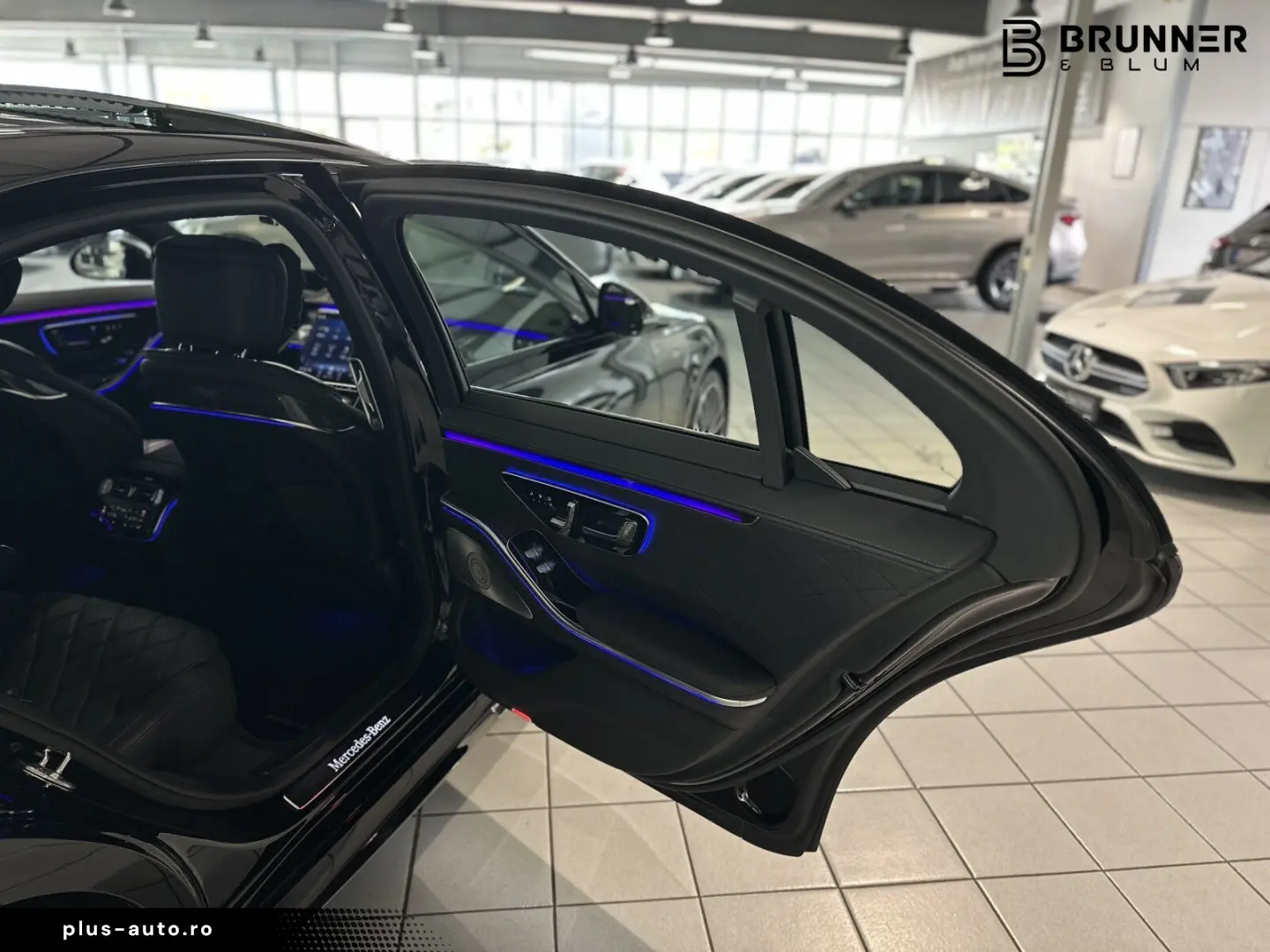 MERCEDES-BENZ S 500 L 4M AMG Pano DriveP Voll!! NP €&hellip;