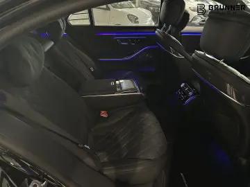 MERCEDES-BENZ S 500 L 4M AMG Pano DriveP Voll!! NP €…