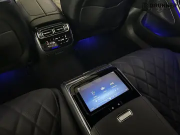 MERCEDES-BENZ S 500 L 4M AMG Pano DriveP Voll!! NP €…