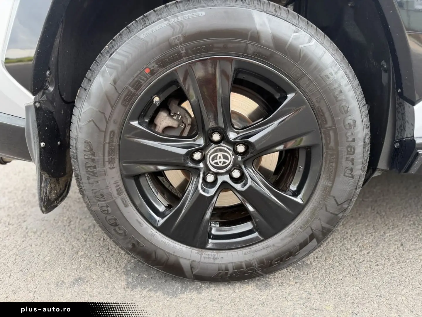 Toyota Rav-4