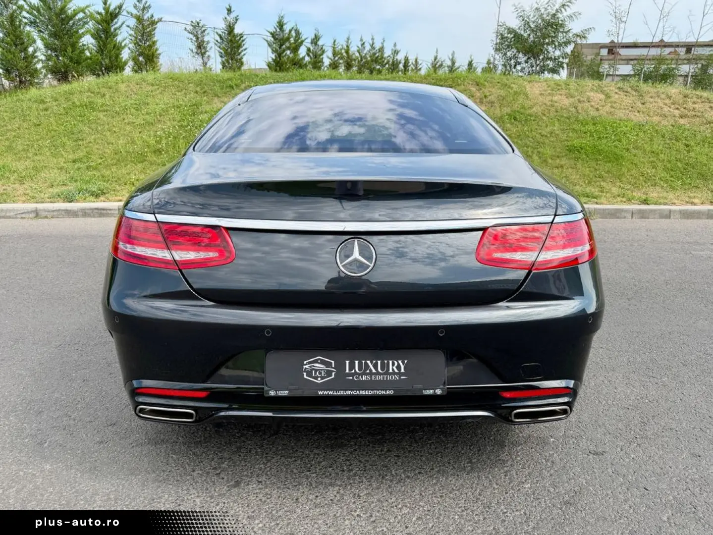 Mercedes-Benz S