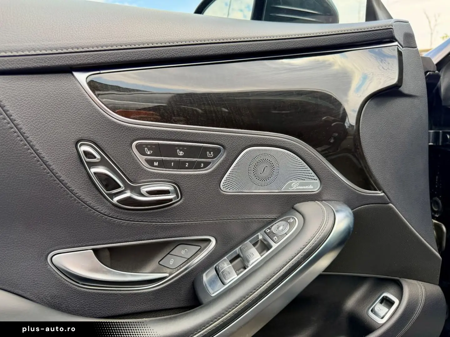 Mercedes-Benz S