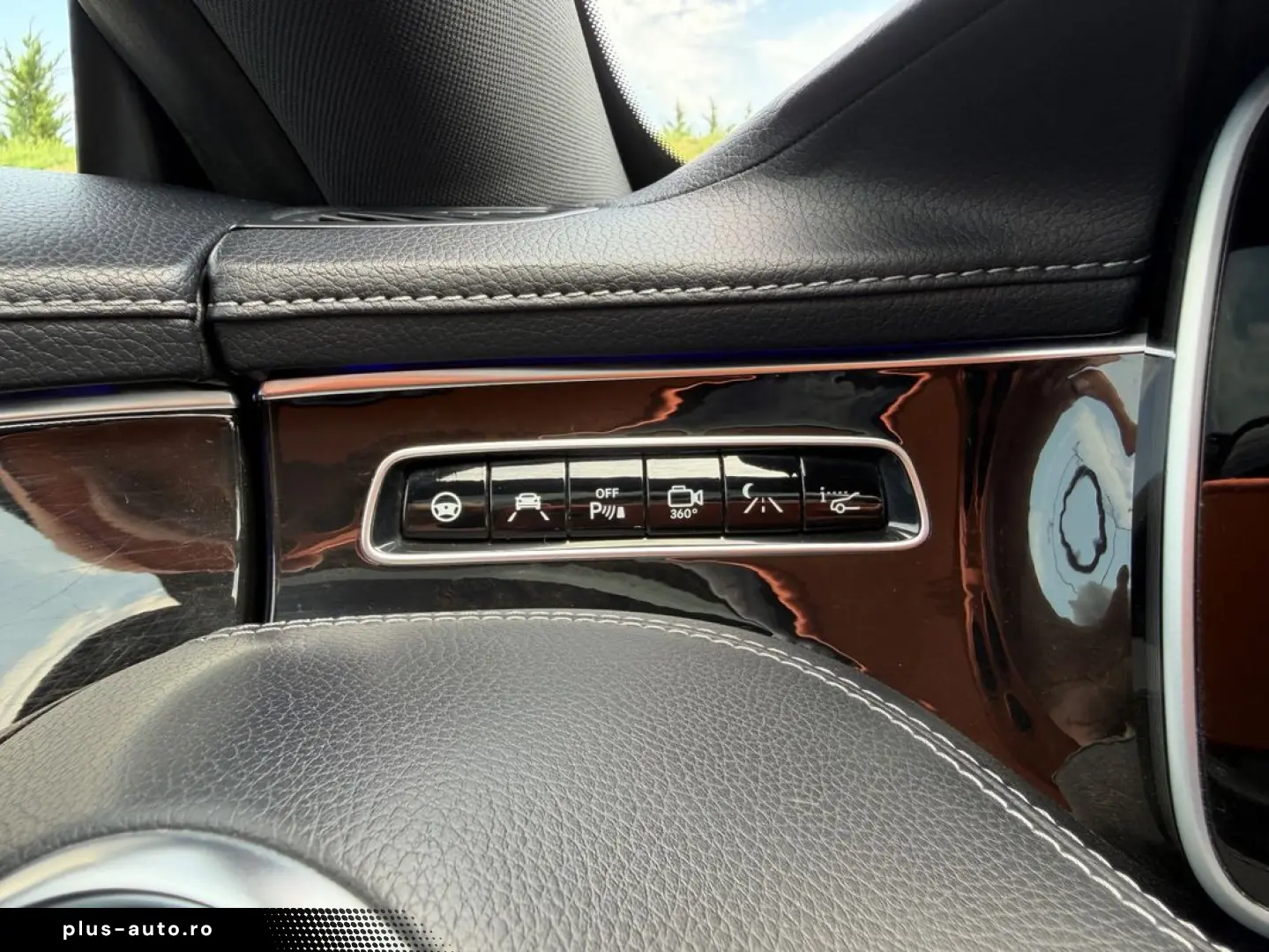 Mercedes-Benz S