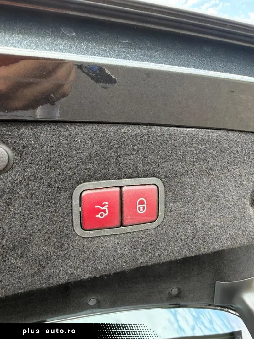 Mercedes-Benz S