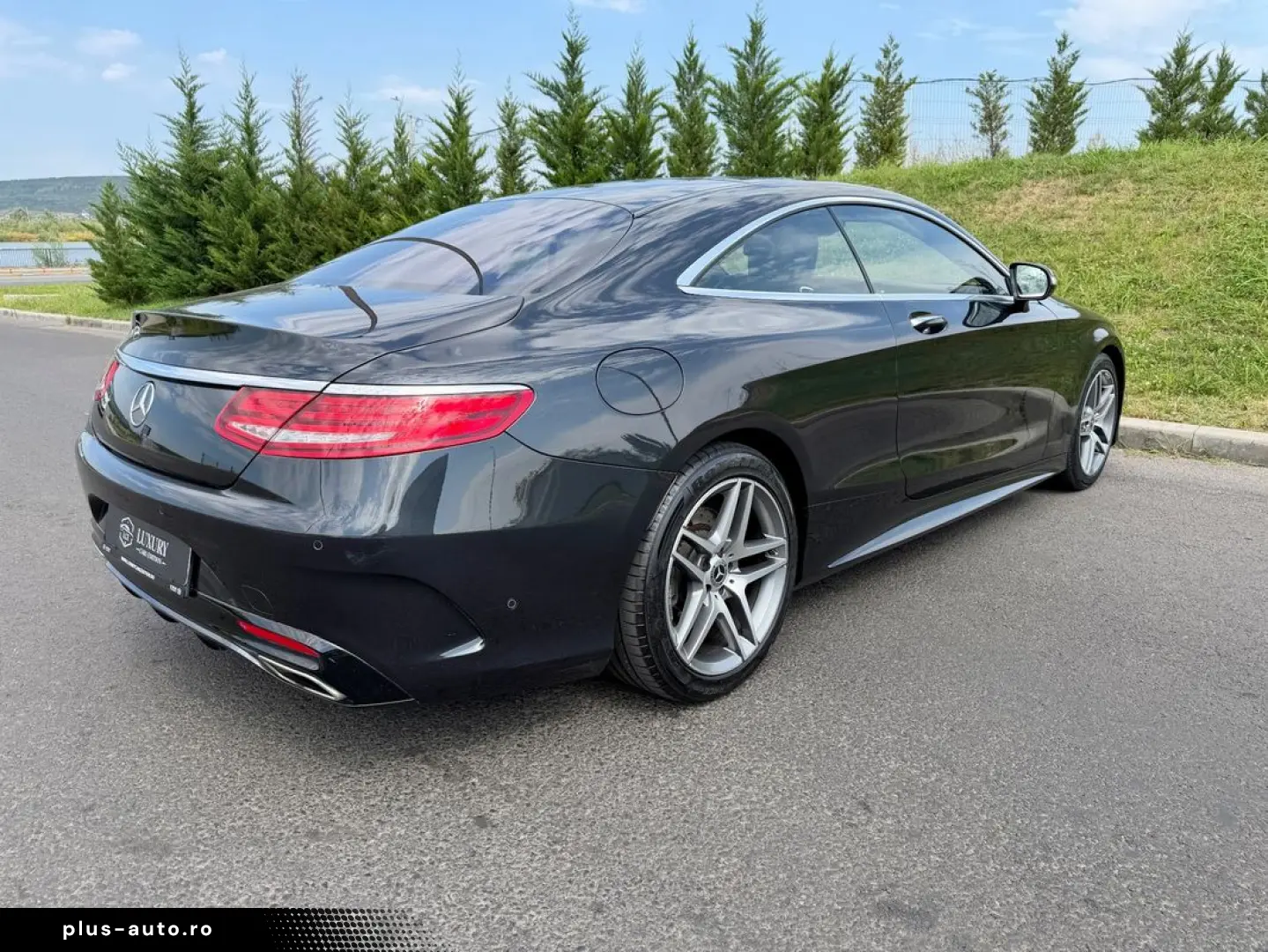 Mercedes-Benz S