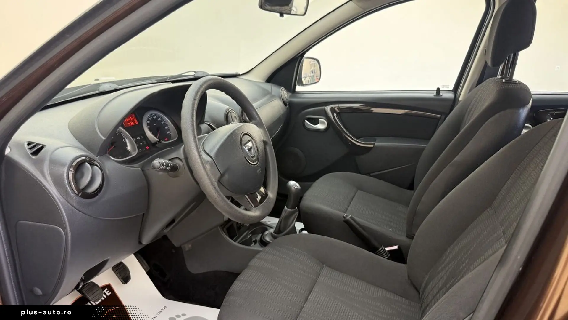 Dacia   Duster   1.5 dCi   90CP   An 2012   Euro 5   Manuală