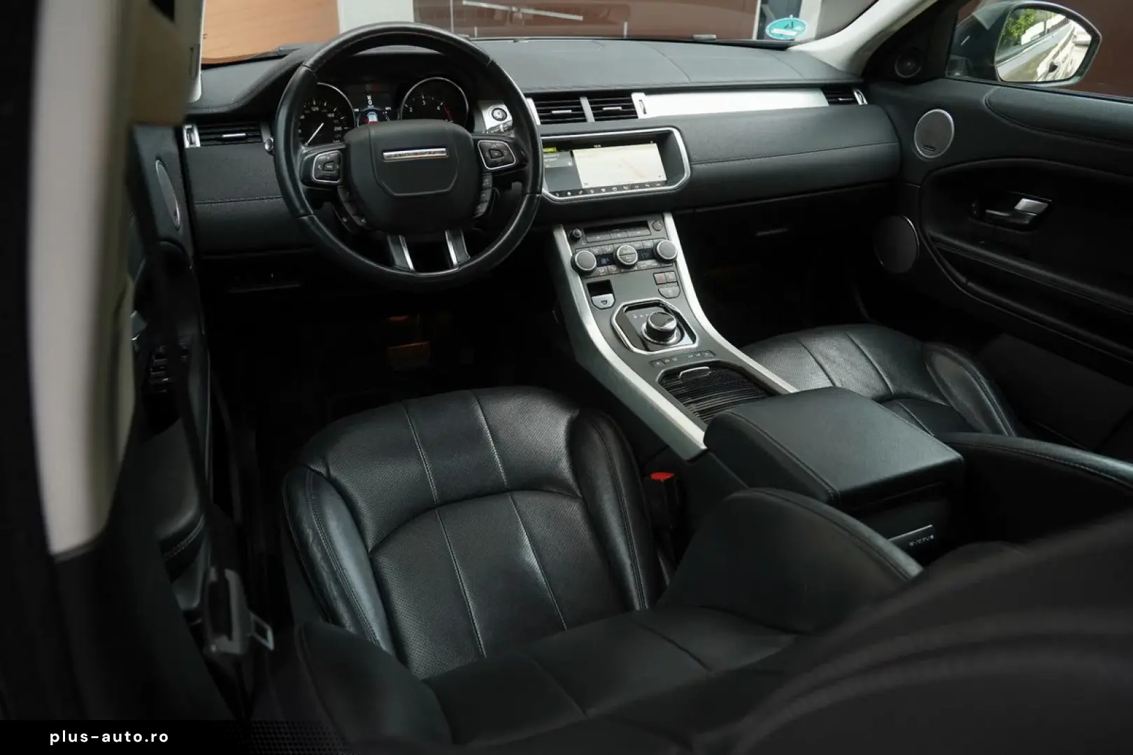Land-Rover Range-Rover-Evoque