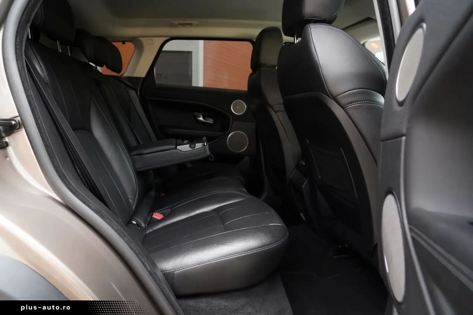 Land-Rover Range-Rover-Evoque