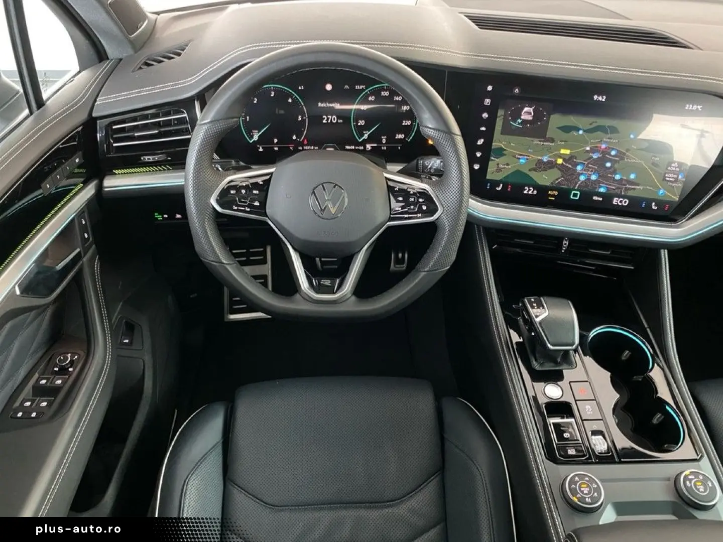 VW Touareg 3.0 TDI 4M R-Line AHK PANO HUD AHK PANO