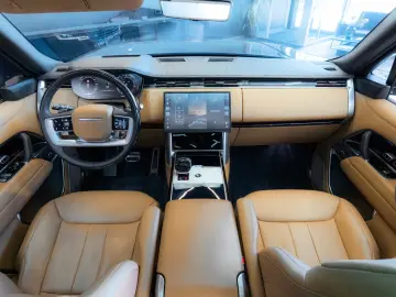 LAND ROVER Range Rover Autobiography P550 WARRANTY