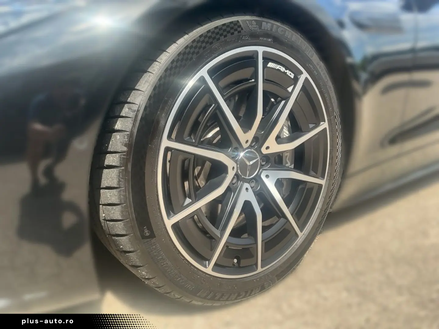 MERCEDES-BENZ AMG SL 43