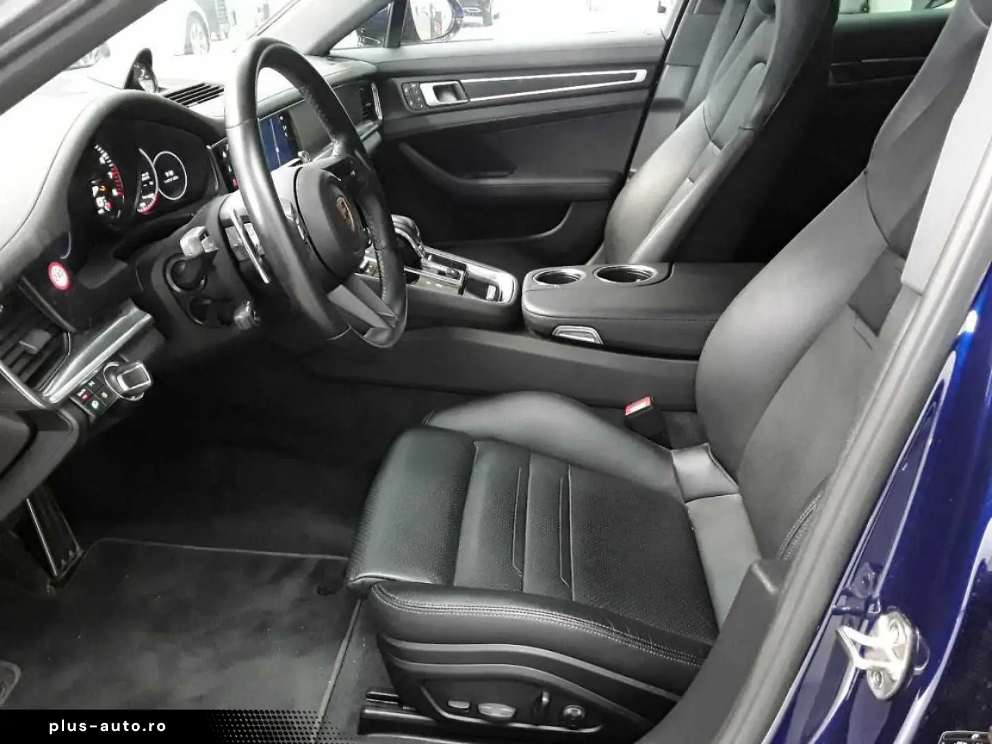 PORSCHE Panamera 4 E-Hybrid Platinum Edition