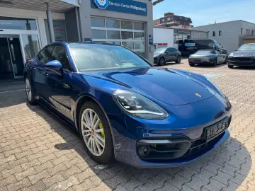 Porsche Panamera 4 E-Hybr. Platinum