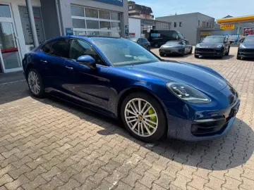 Porsche Panamera 4 E-Hybr. Platinum