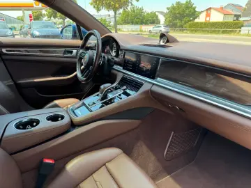 Porsche Panamera 4 E-Hybr. Platinum