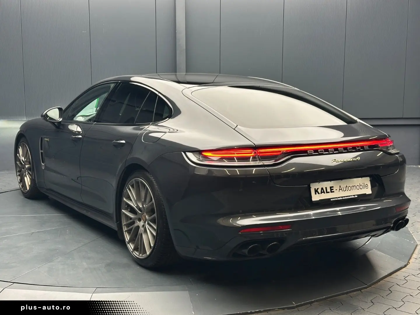 PORSCHE Panamera 4 E-Hybrid Platinum Edition CARBON 21Zo