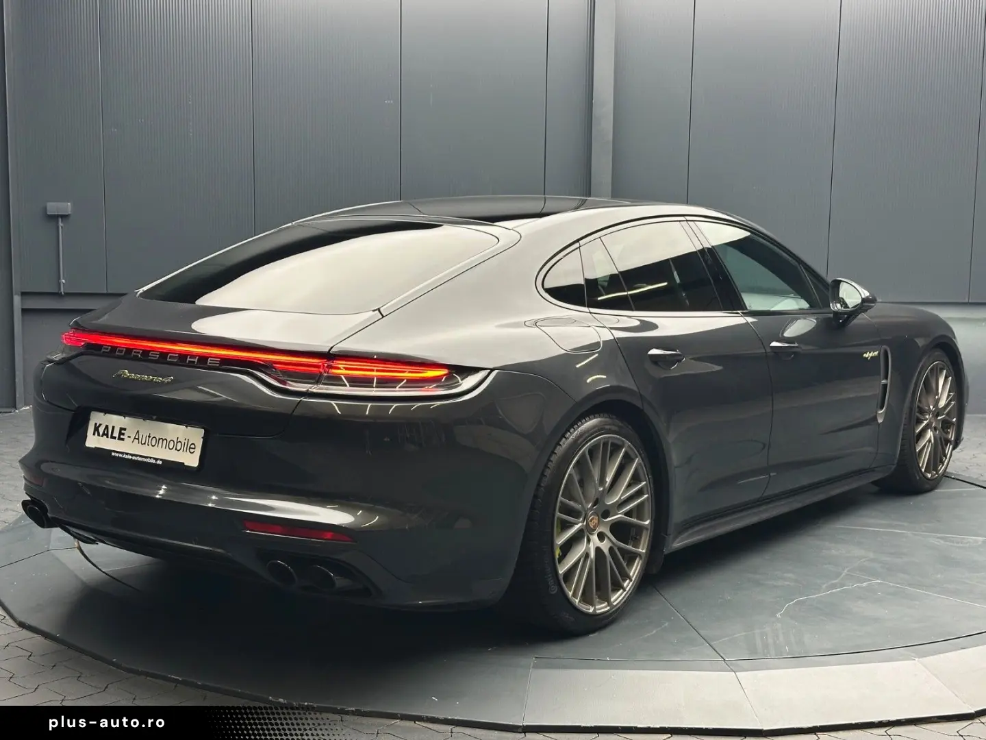 PORSCHE Panamera 4 E-Hybrid Platinum Edition CARBON 21Zo